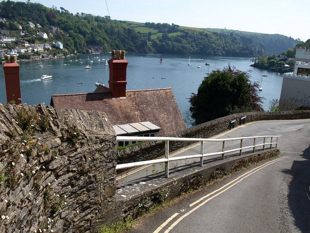 File:Above Town meets South Town - geograph.org.uk - 805527.jpg