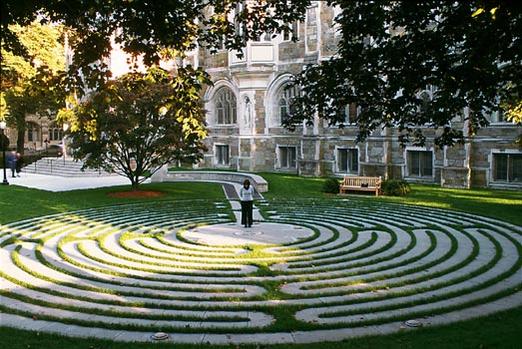 File:BCmemoriallabyrinth.jpg