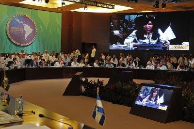 File:Cristina Fernández de Kirchner - XXI Cumbre del Grupo Río - Cancún - México.jpg