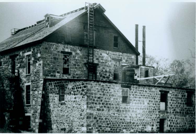 File:Forbes Mill ca 1900.jpg