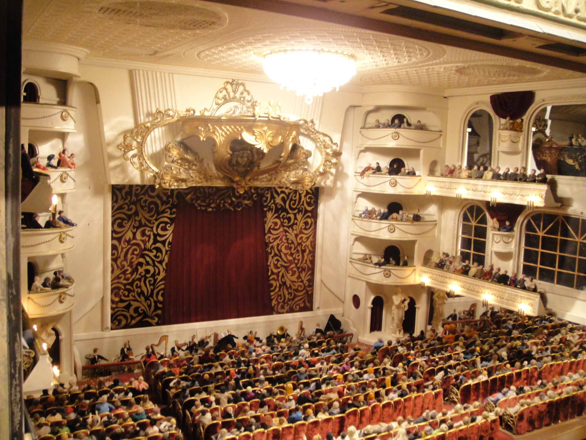 Театр легенда зал