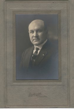<span class="mw-page-title-main">Marcus A. Kemp</span> American politician (1878–1957)