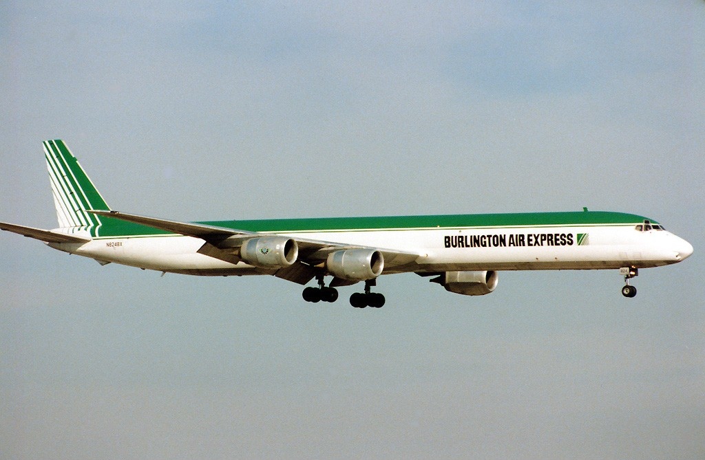 File:McDonnell Douglas DC-8-71(F), Burlington Air Express  -  Wikimedia Commons