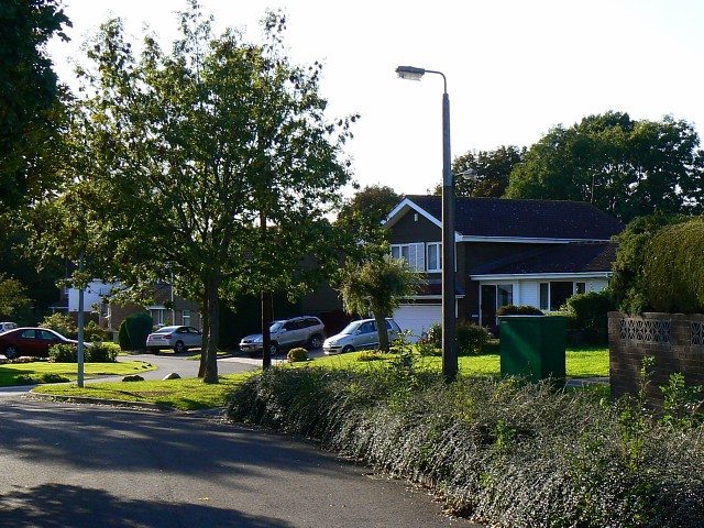 File:Okebourne Park, Swindon - geograph.org.uk - 989142.jpg