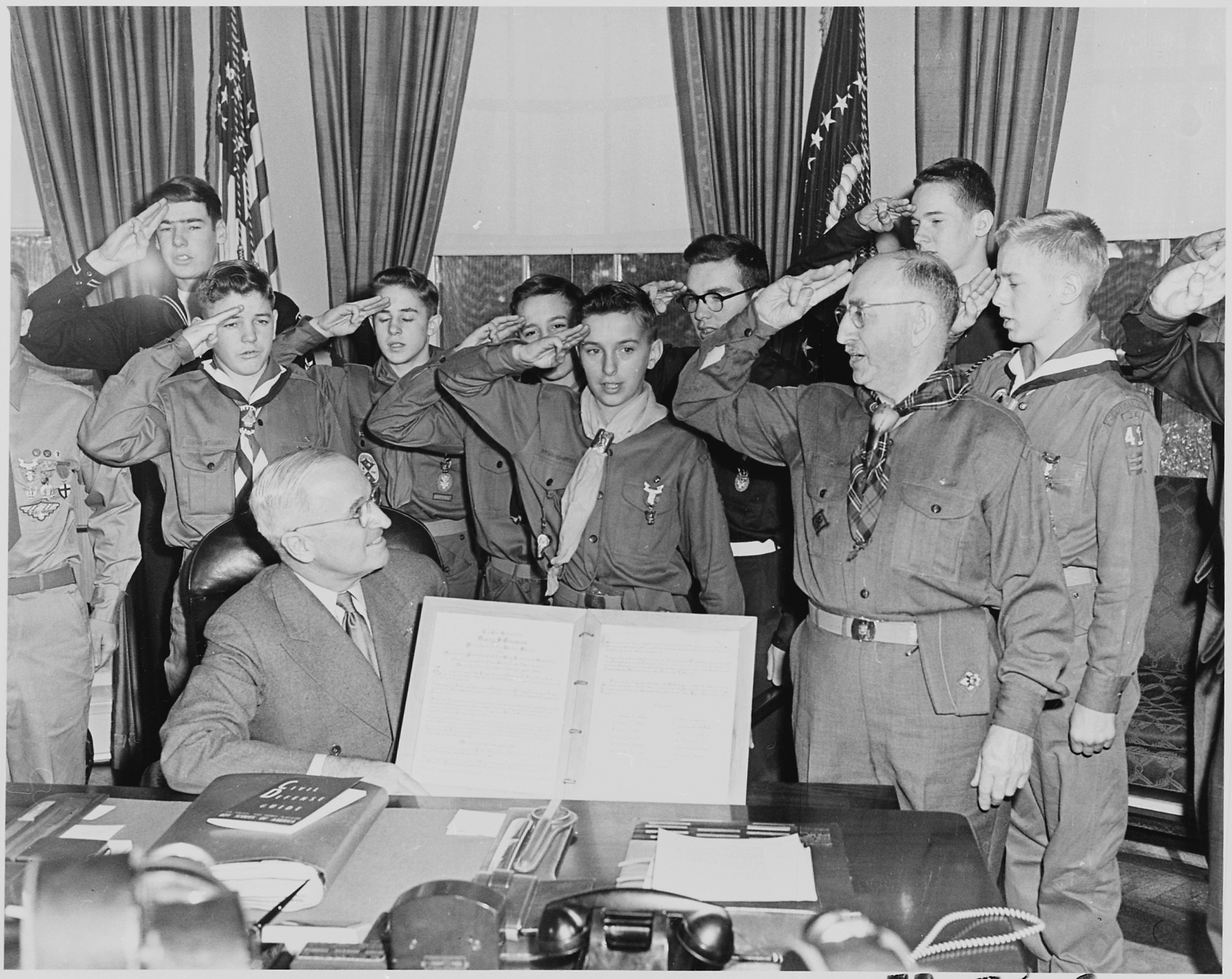 File Photograph Of President Truman In The Oval Office Receiving A Report On The Accomplishments Of The Boy Scouts From A Nara 0293 Jpg Wikimedia Commons
