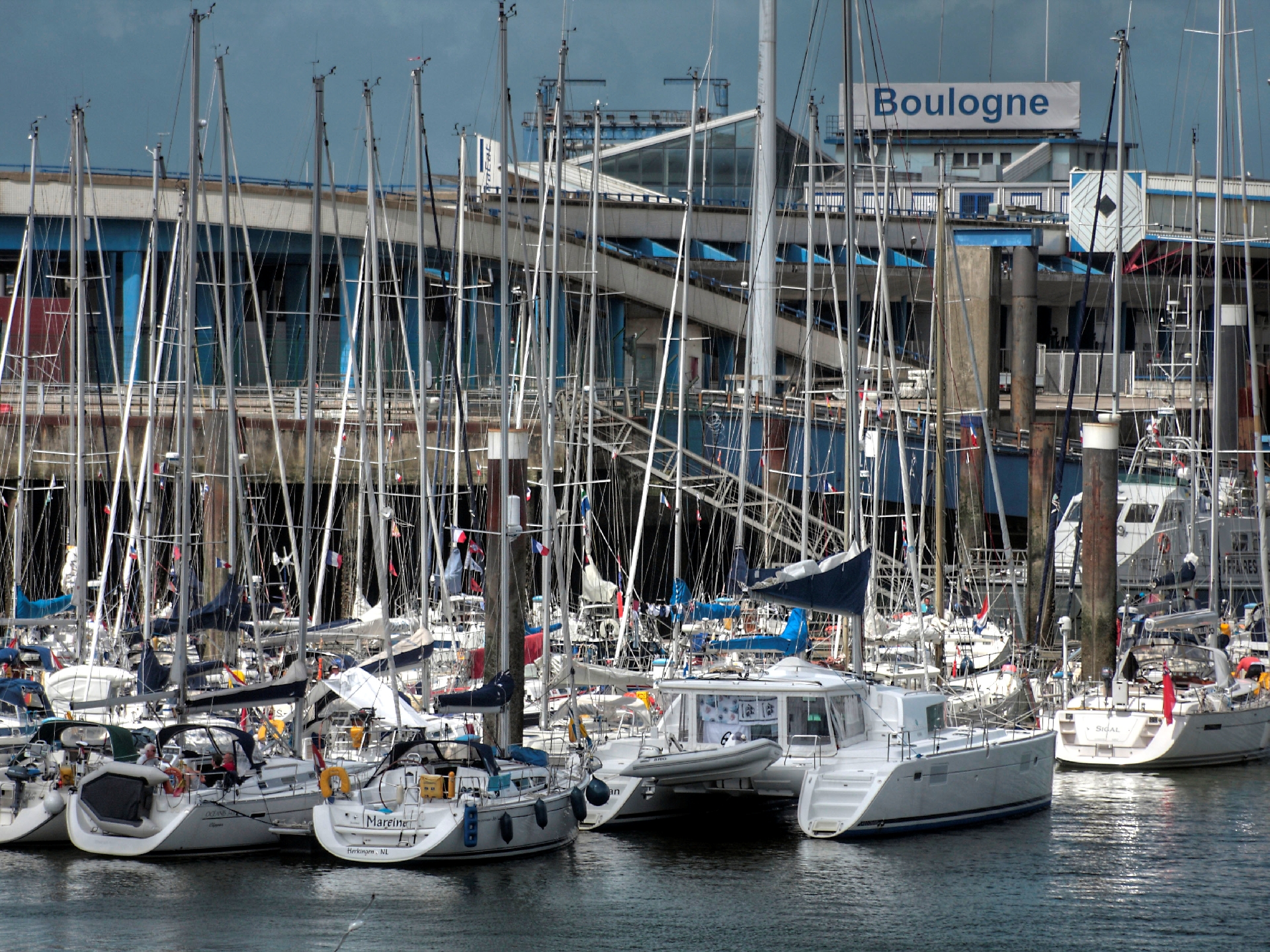 boulogne sur mer port de pêche