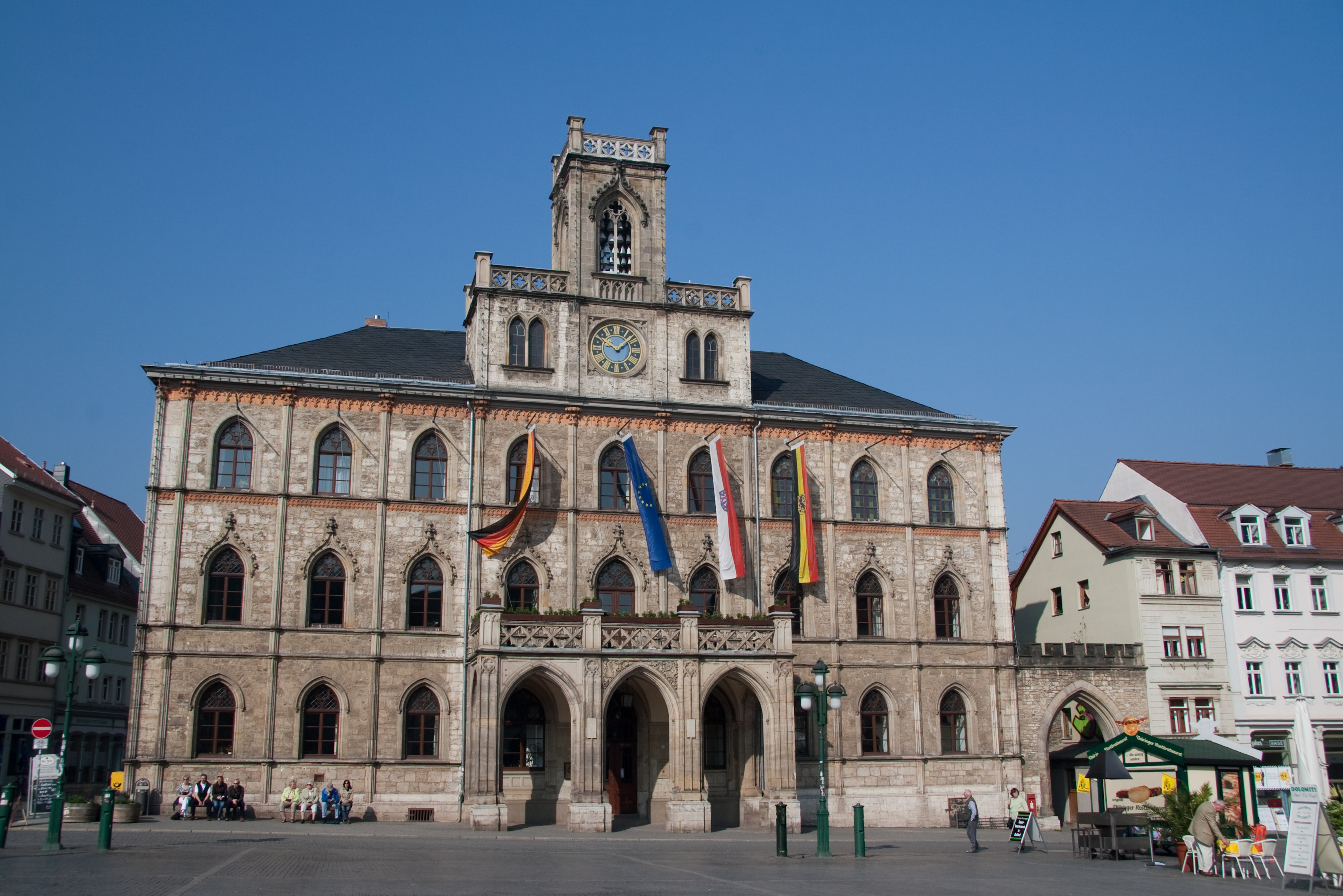 File:Rathaus, Weimar - 2.jpg - Wikimedia Commons