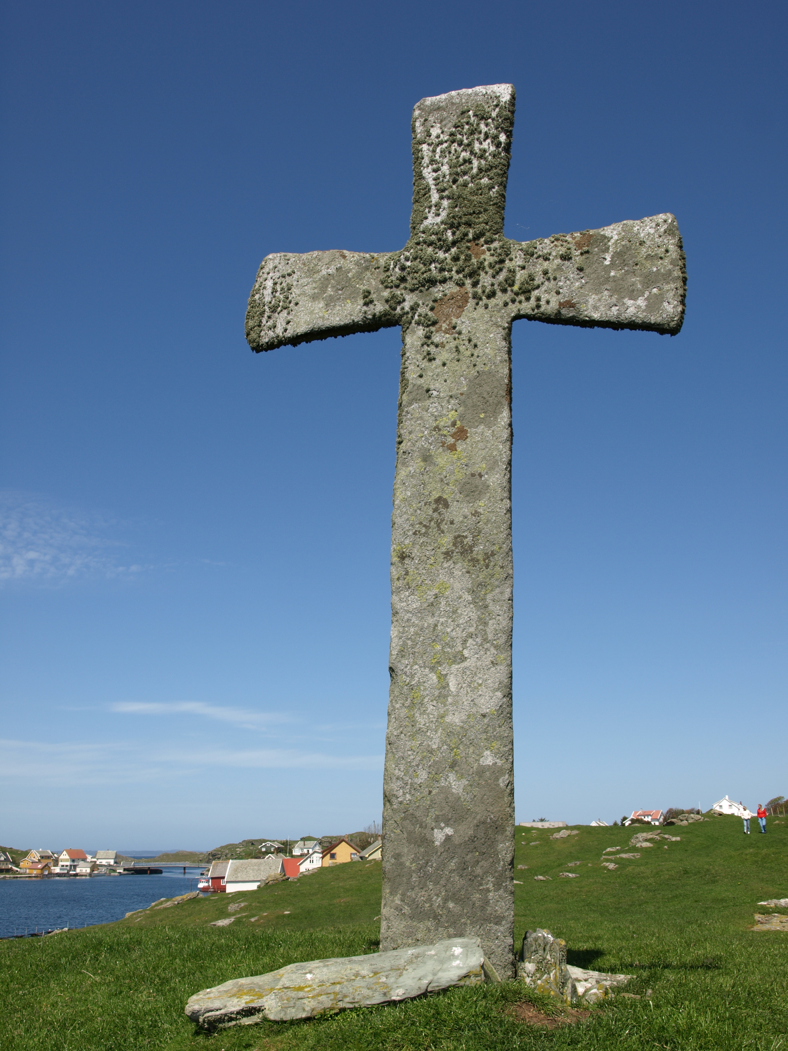 file-stone-cross-leiasundet-kvits-y-rogaland-jpg-wikimedia-commons