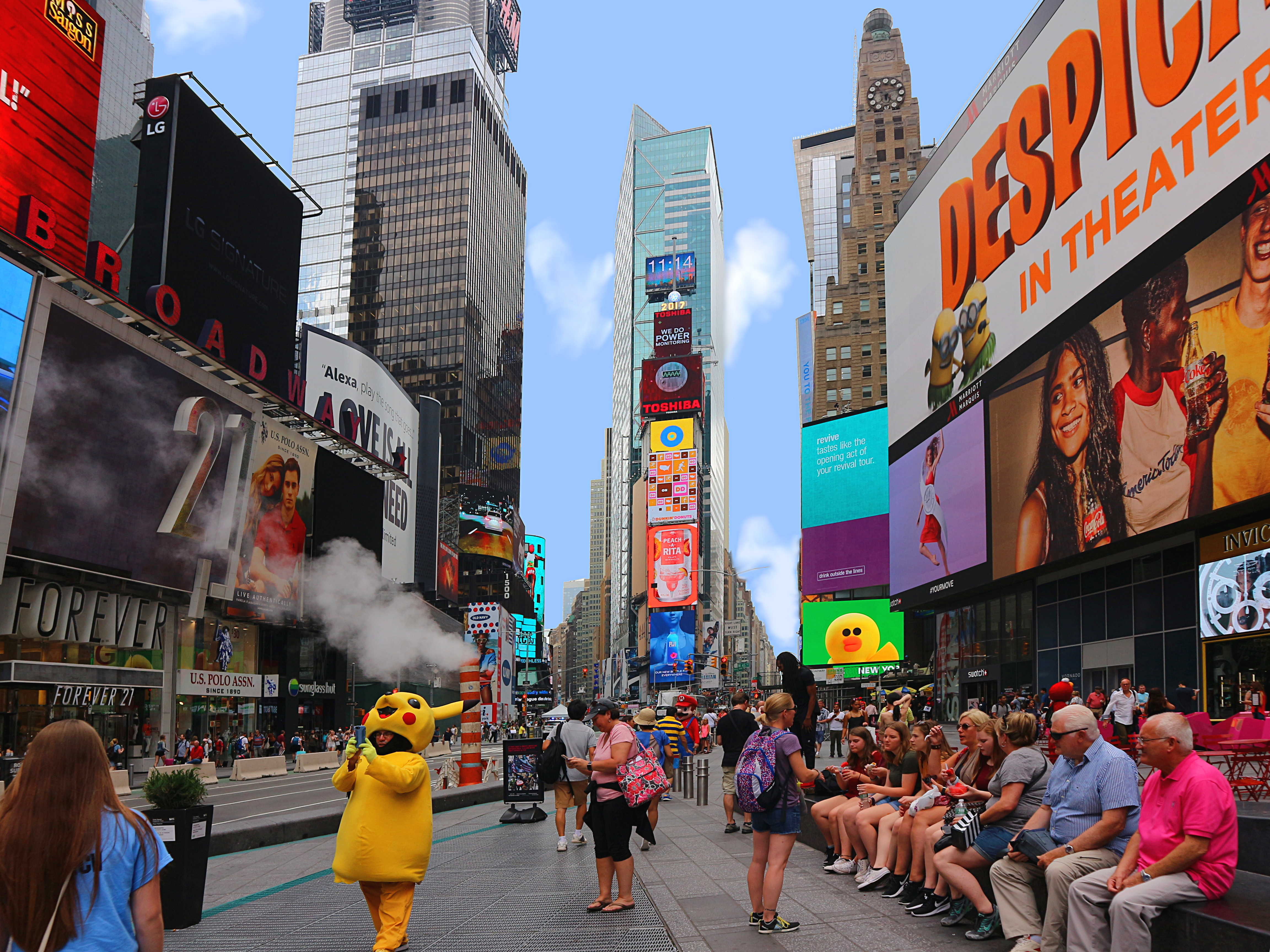 File:Times Square 4.jpg - Wikimedia Commons