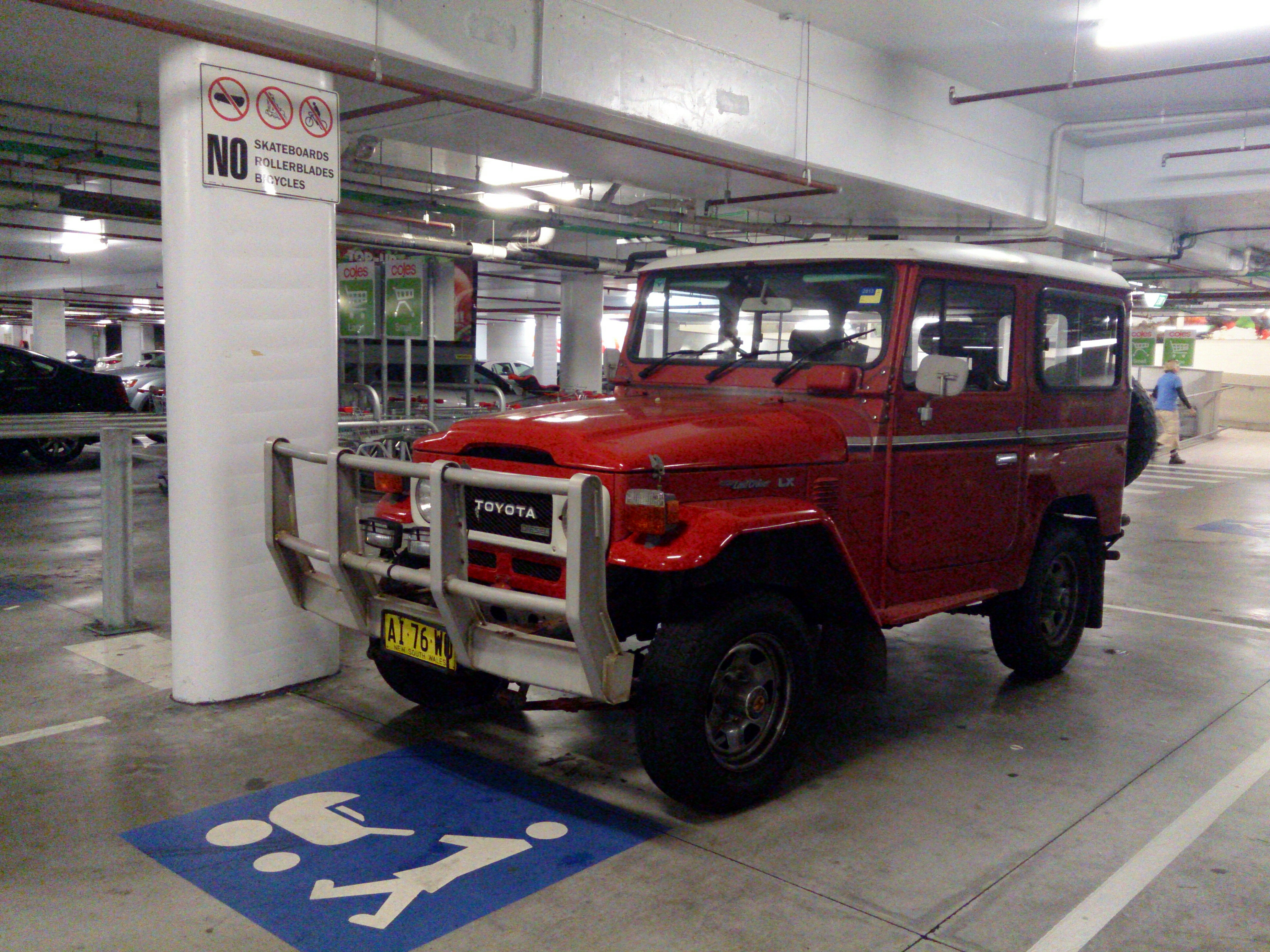 Toyota Land Cruiser 469