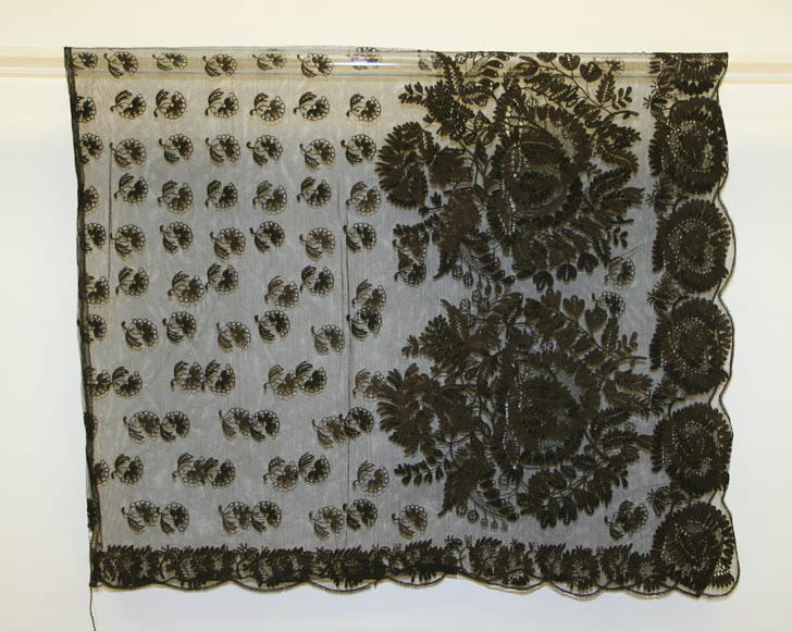 File:Veil MET CI49.13.6.jpg