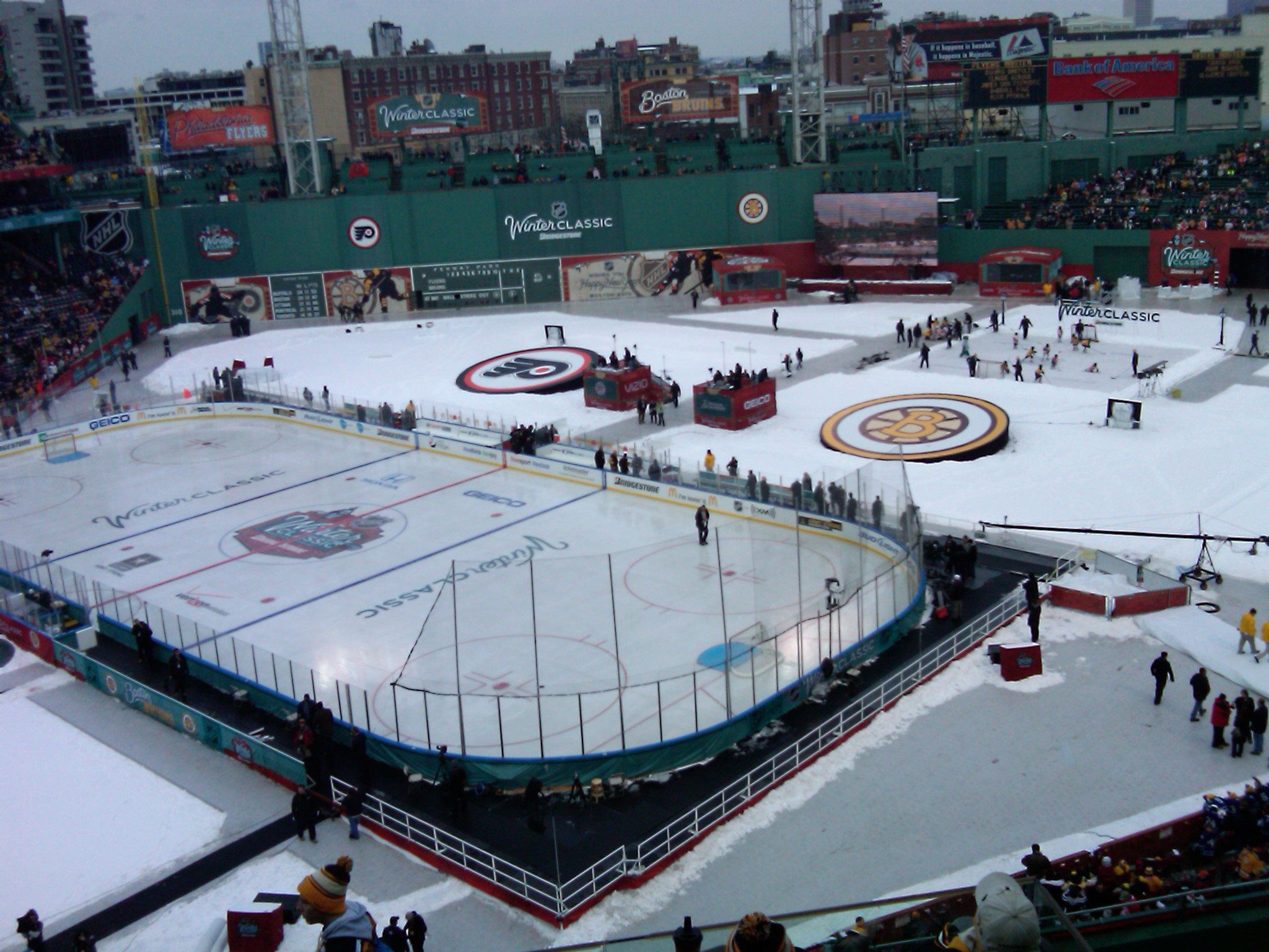 The Boston Bruins and Philadelphia Flyers shake hands at the end of the 2010  Bridgestone NHL Winter Classic at Fenway Park in Boston, Massachusetts on  New Years Day, January 1, 2010. The