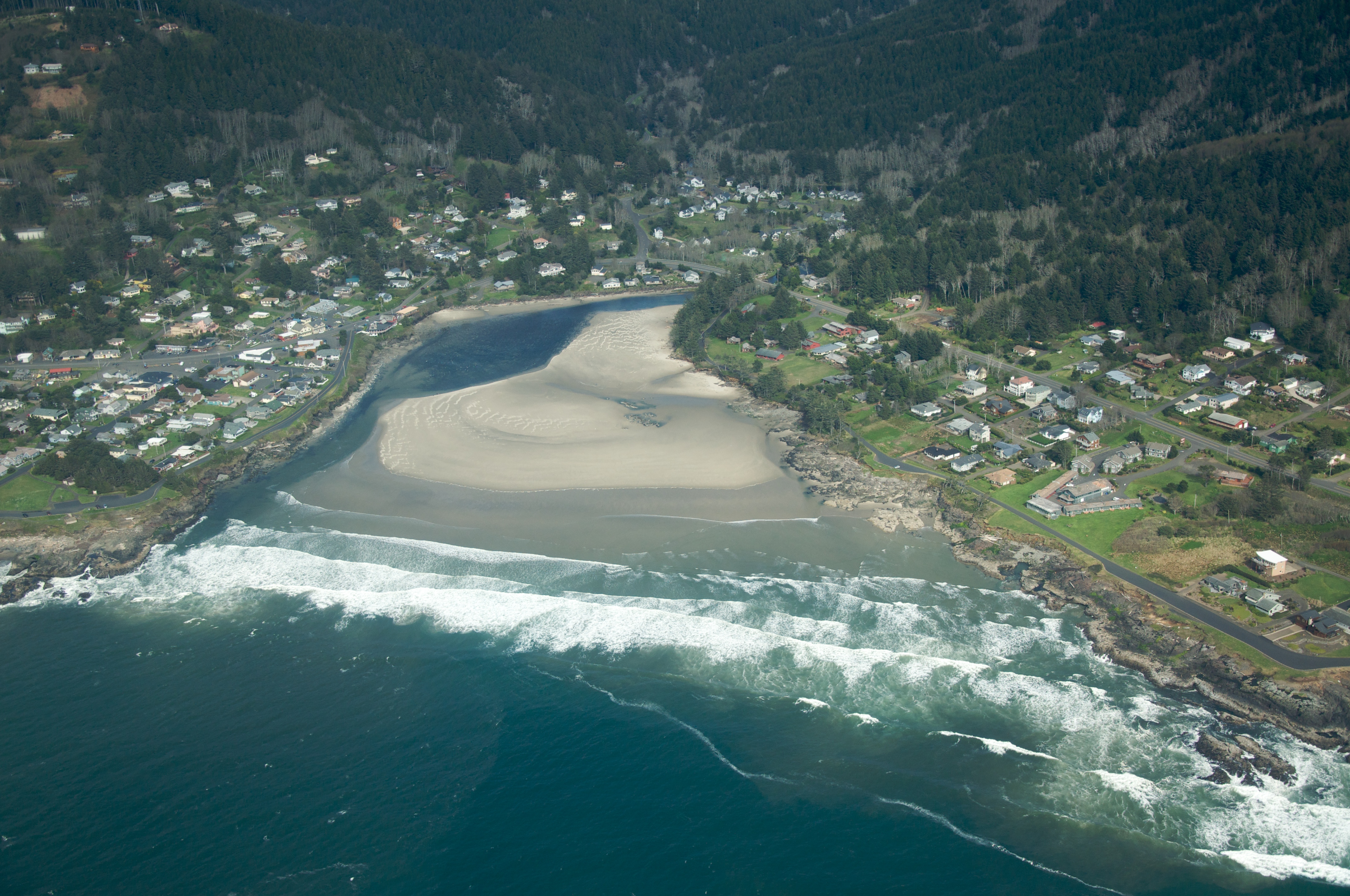 Yachats Tide Chart