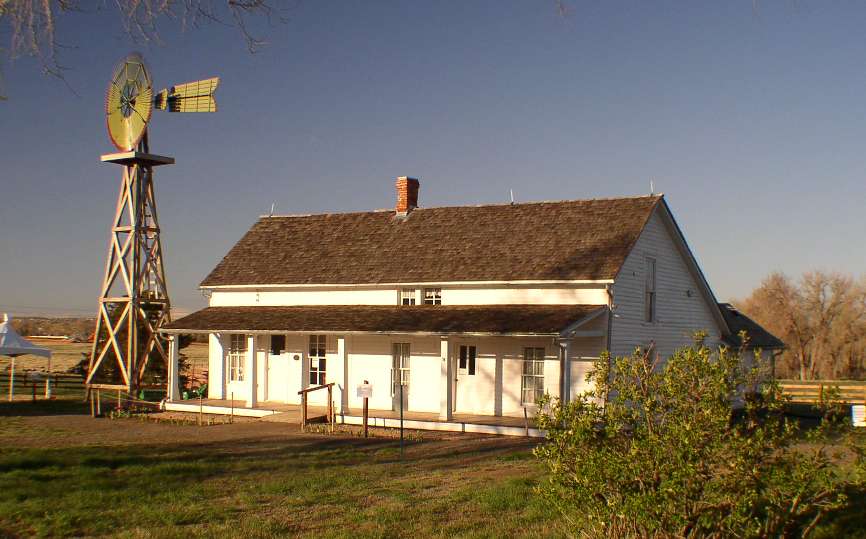 Photo of Seventeen Mile House