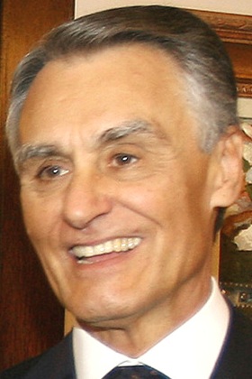 File:Cavaco Silva 2007-portrait.jpg