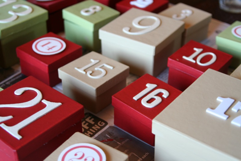 File:Christmas project ^3 , advent boxes - Flickr - ali edwards.jpg