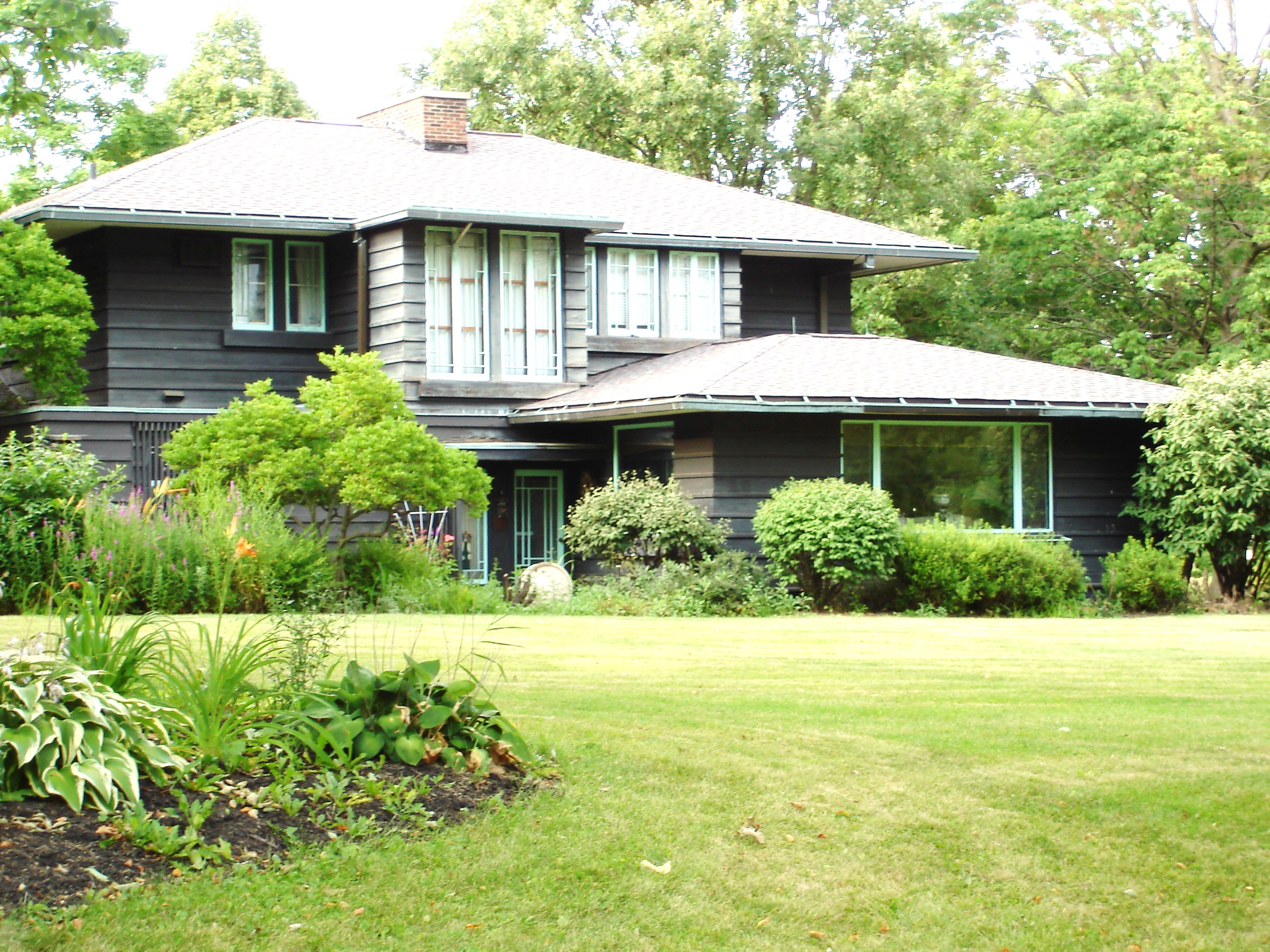 File:Frank Lloyd Wright Prairie Style Marysville.jpg - Wikimedia Commons