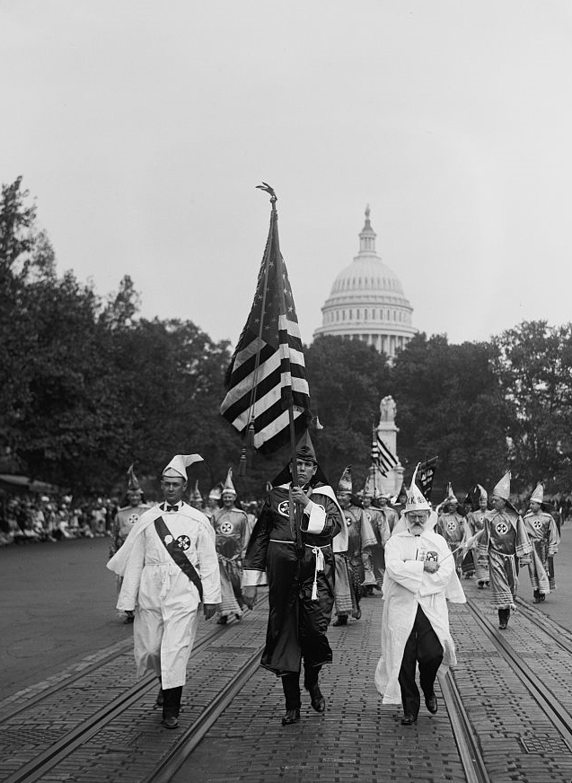 Ku_Klux_Klan_parade7.jpg