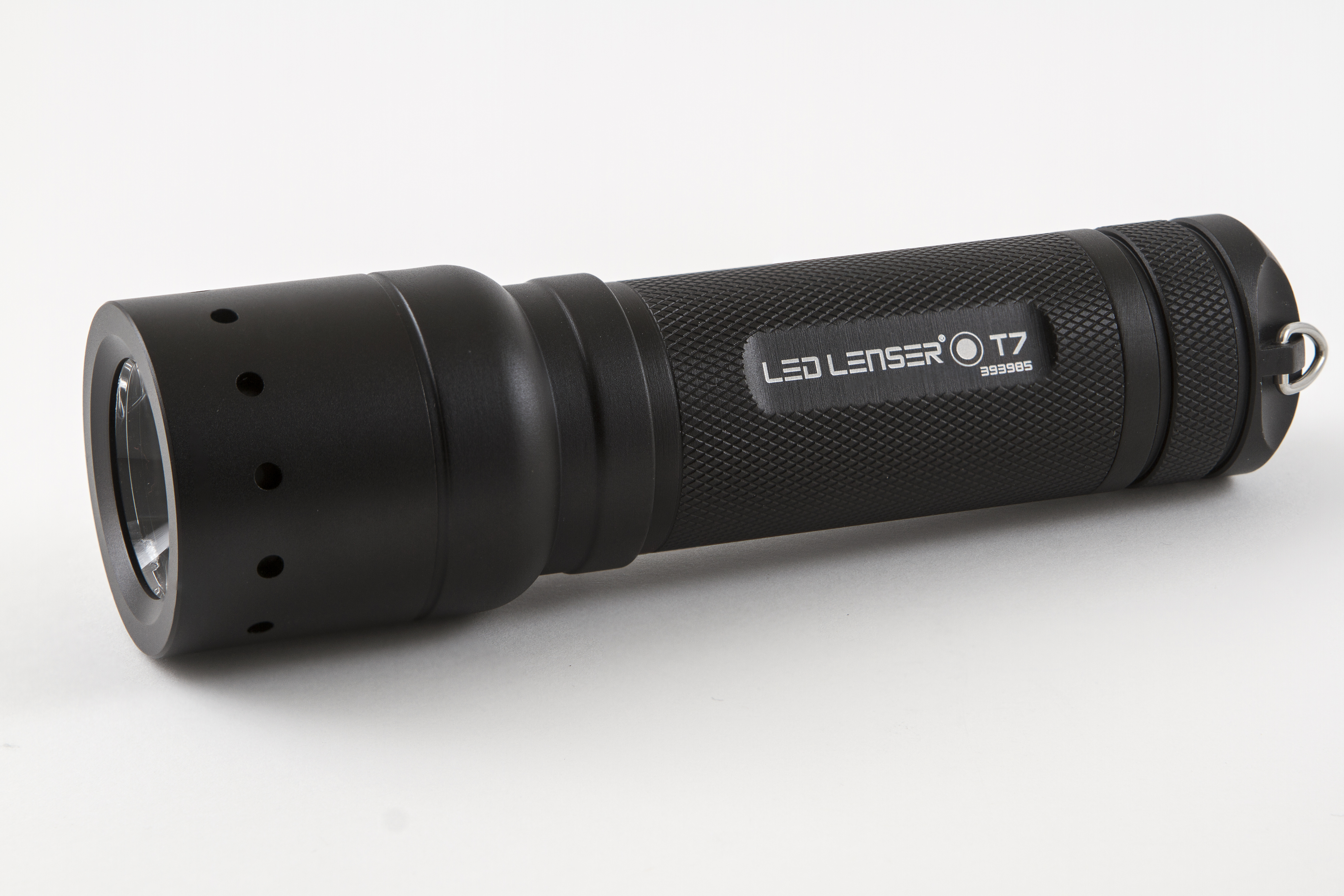 Led lenser. Led Lenser м14. Led Lenser Tactical. Led Lenser jpg. Фонарь лед Ленсер Водонепроницаемый.