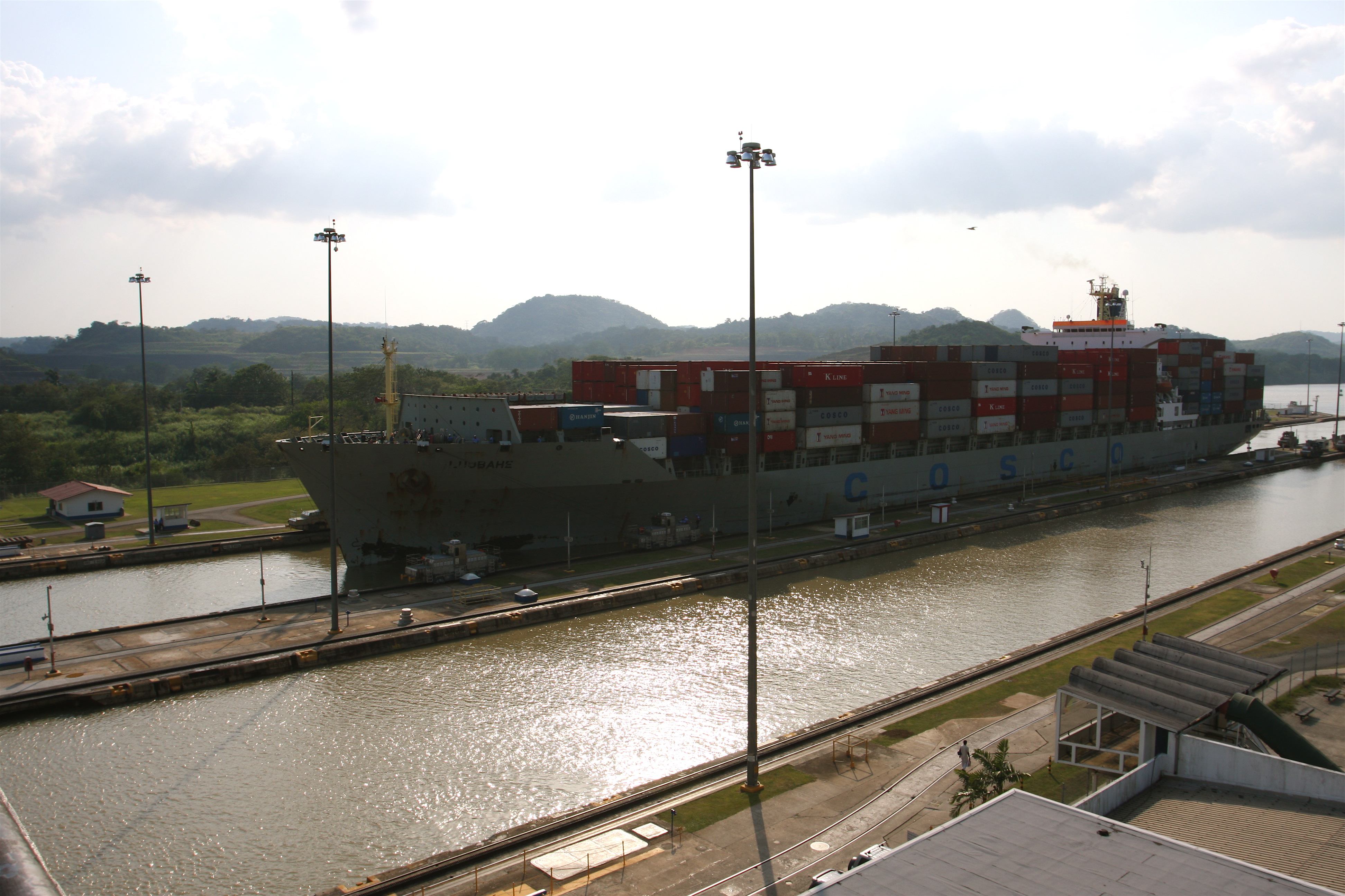 Транзит судно. Панамский канал марка. ТХ Фастов в панамском канале.