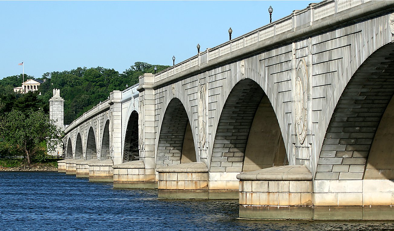 Photo of Arlington Memorial Bridge