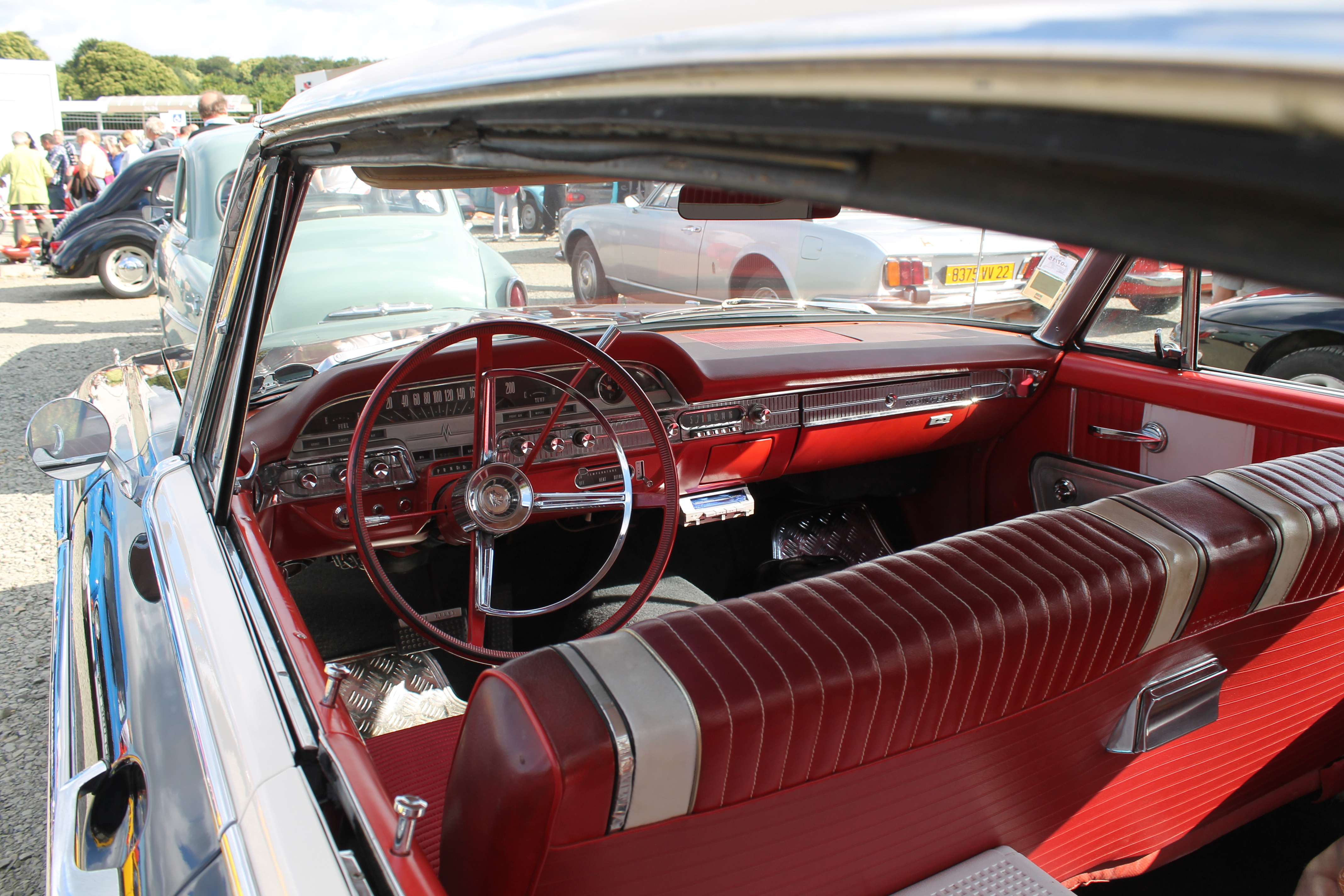 Mercury eight Monterey 1950 года салон