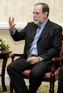 Nicky Oppenheimer South African billionaire businessman (born 1945)