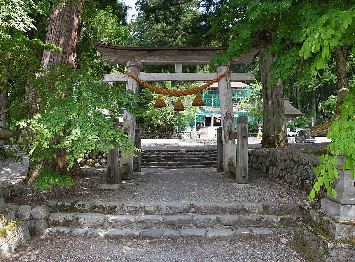 File Shirakawa Hachiman Shrine 白川八幡神社 Panoramio Jpg Wikimedia Commons