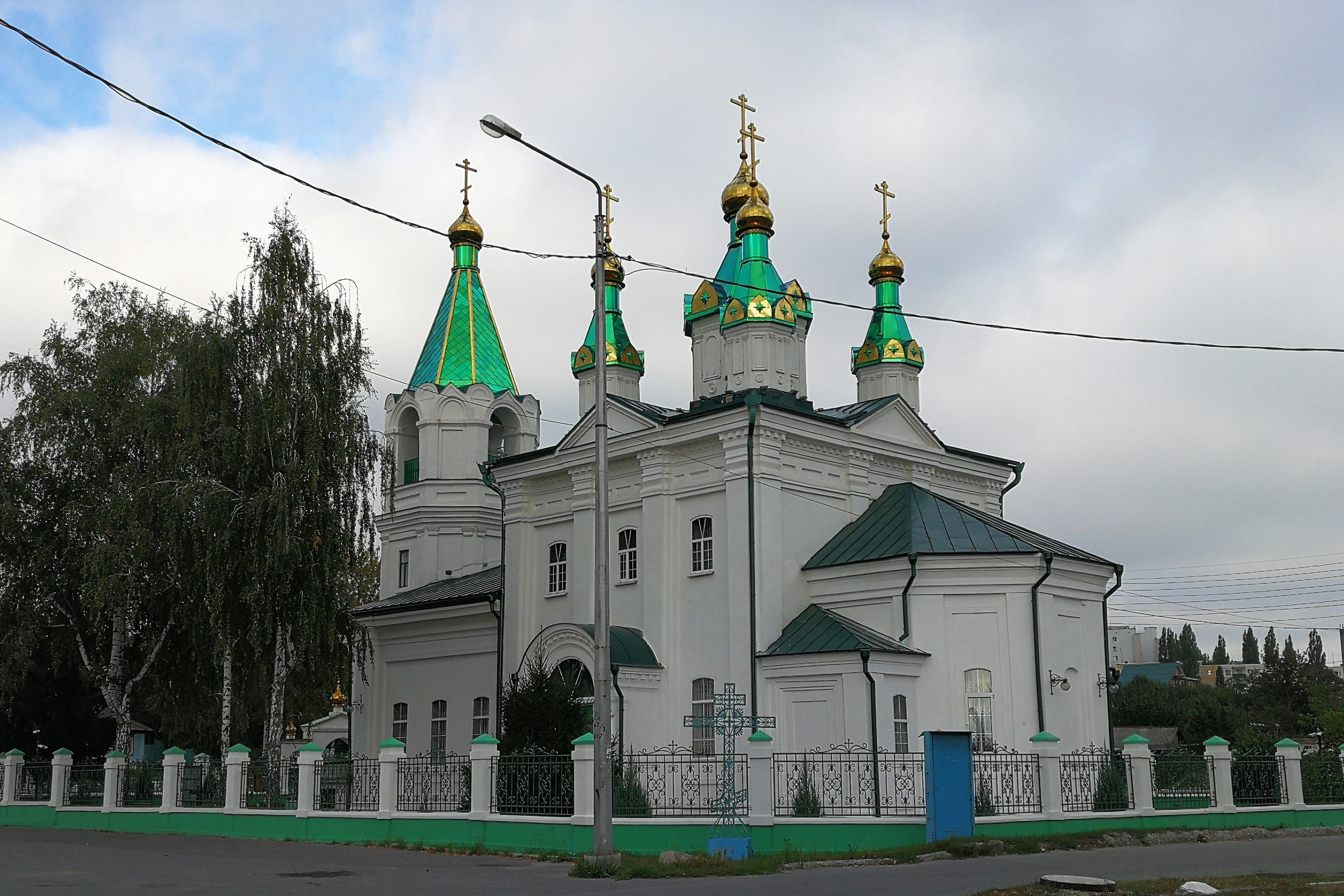 Вознесенский храм старый оскол. Храм Ильи пророка старый Оскол. Церковь Илии пророка старый Оскол.