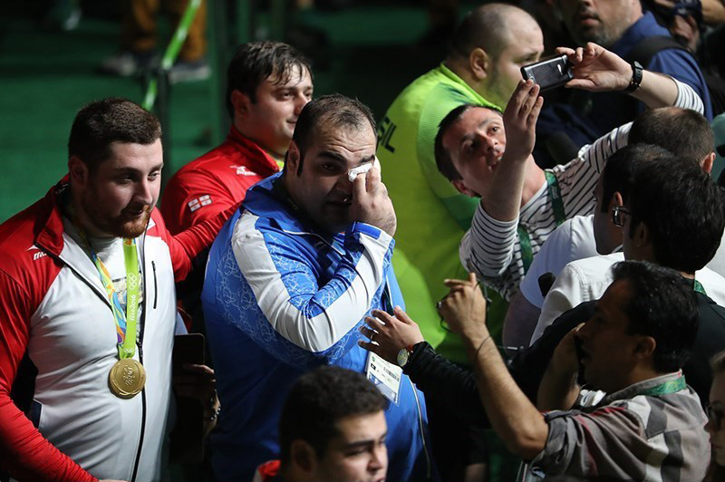 File:Weightlifting at the 2016 Summer Olympics - Men's +105 kg 005.jpg