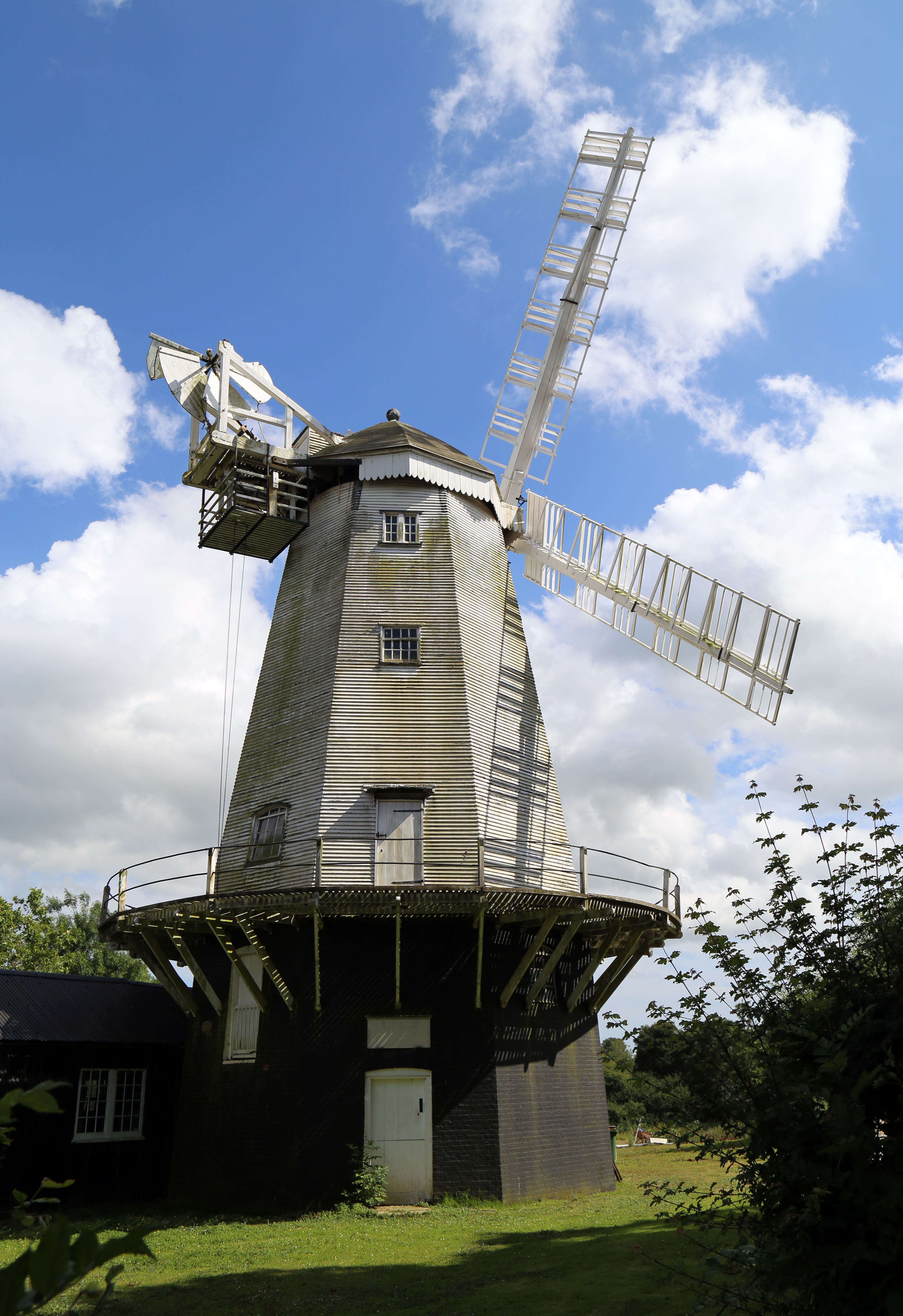 King's Mill, Shipley