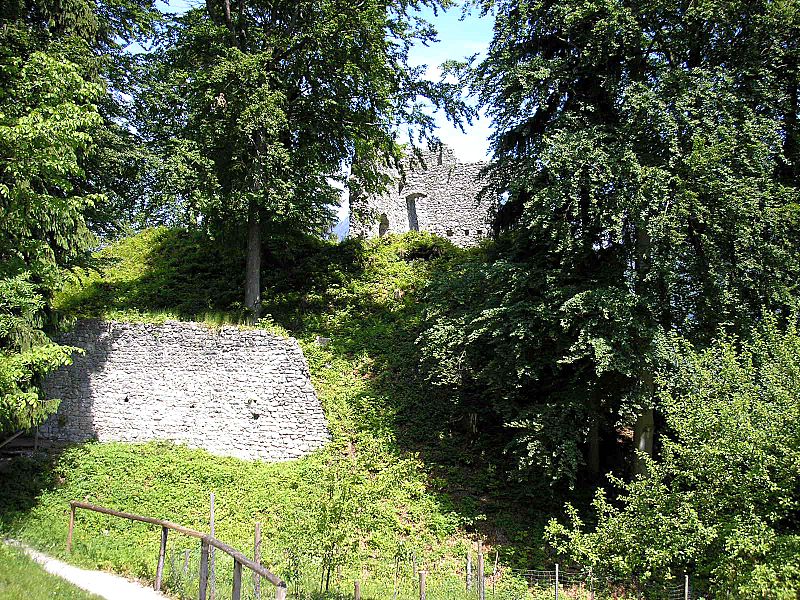 File:Burg Werdenfels.jpg