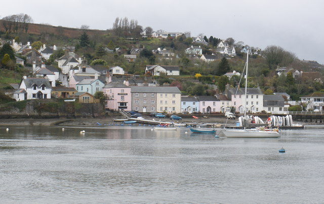File:Dittisham, seen from Greenway Quay - geograph.org.uk - 1223934.jpg