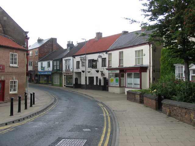 File:Finkle Street - geograph.org.uk - 848607.jpg