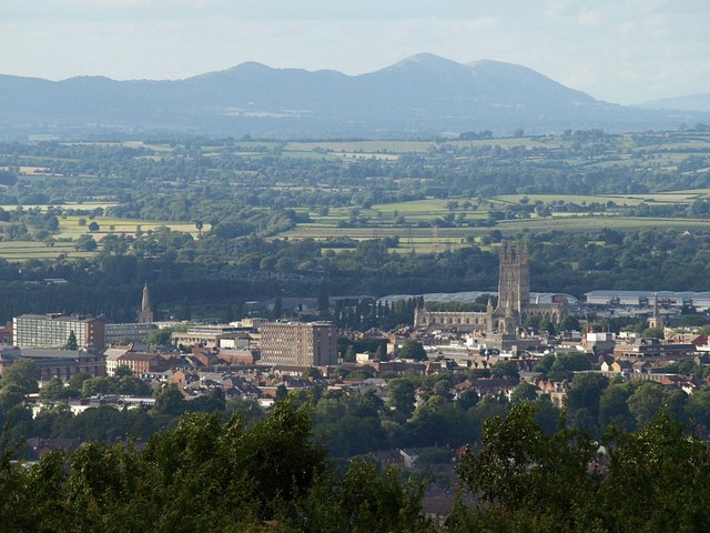 File:Gloucester from Robinswood Hill - geograph.org.uk - 876167.jpg