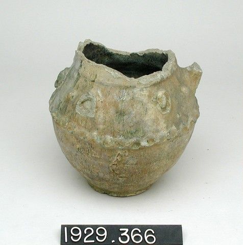 File:Large green-glazed bowl - YDEA - 3500.jpg