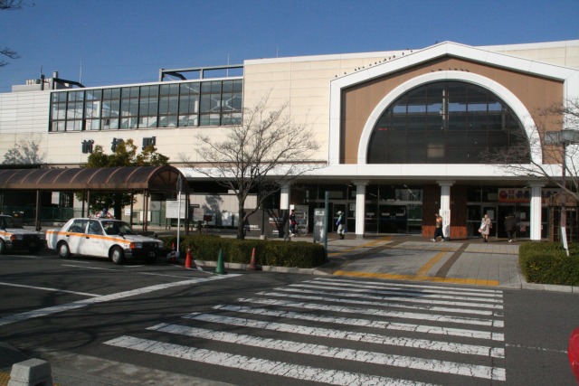 File:Maebashi-eki-2.jpg