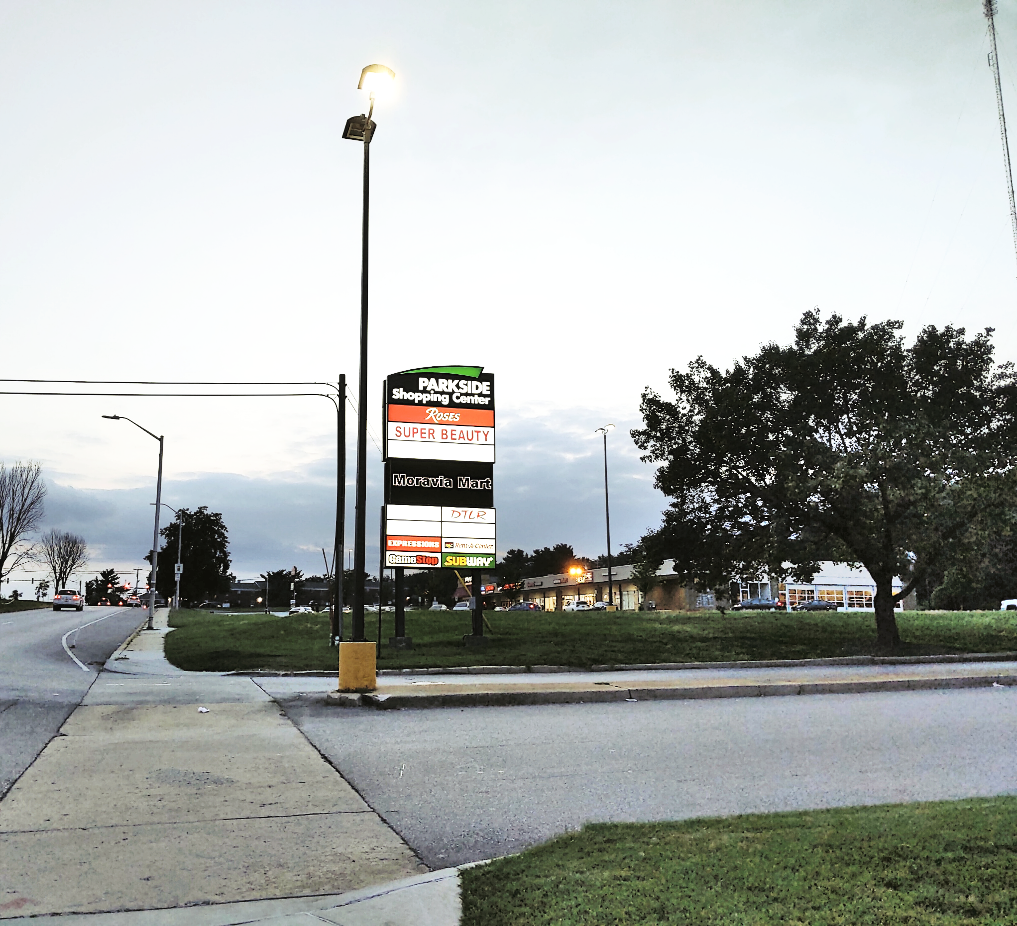 File:Parkside Shopping Center sign near Moravia Road & Sinclair Lane in  Frankford, Baltimore, MD.png - Wikipedia