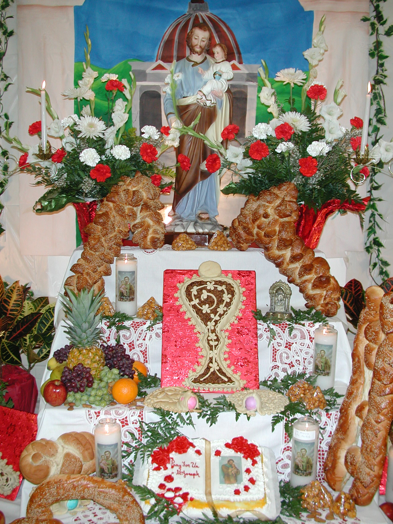 File Saint Joseph  Day Altar  Mid City New Orleans jpg 