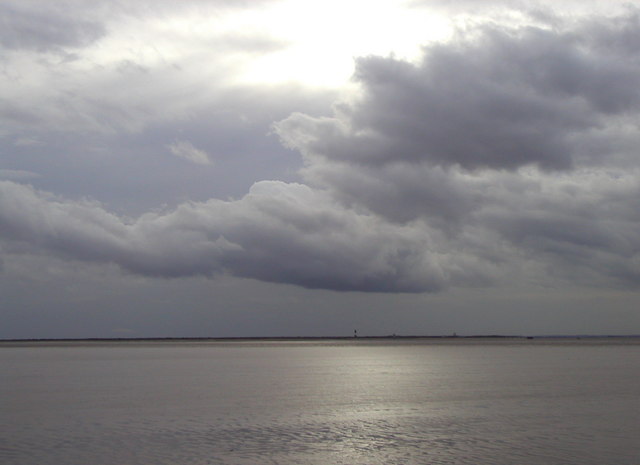 File:Storm Brewing over Spurn Point - geograph.org.uk - 290074.jpg