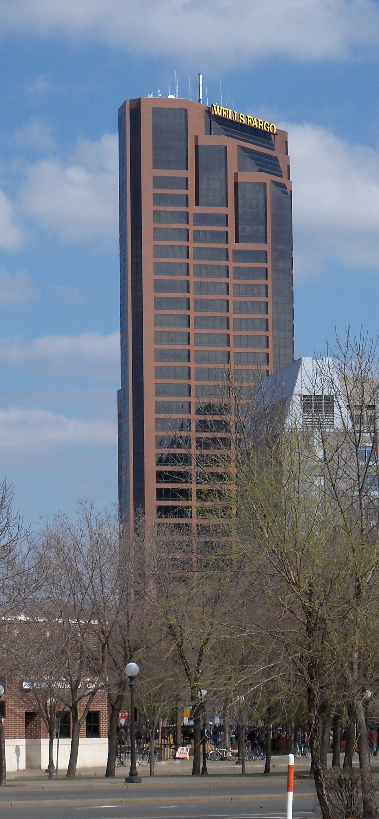 Wells Fargo Place Wikipedia