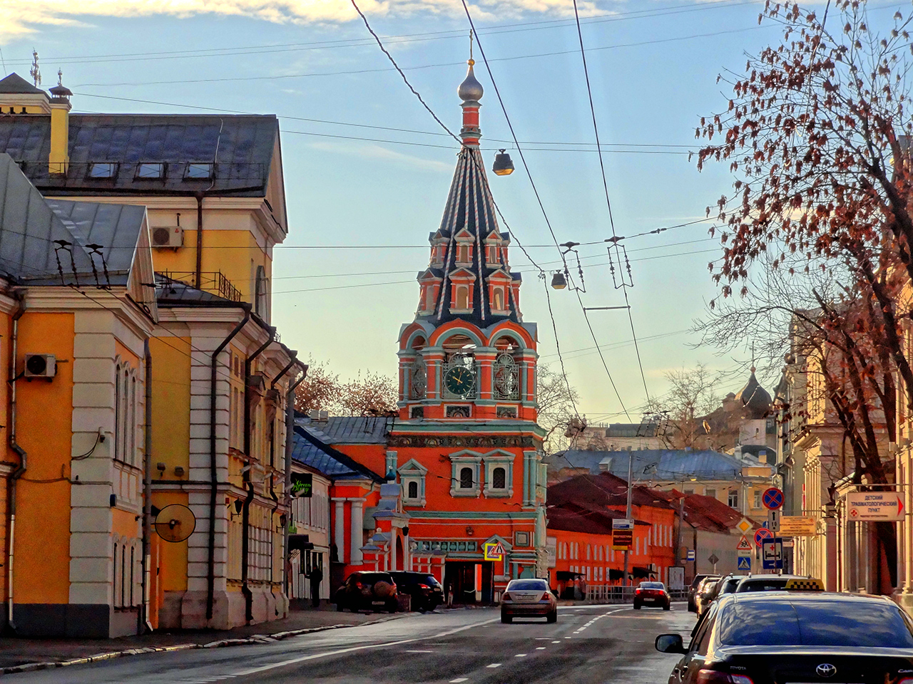 москва большая полянка