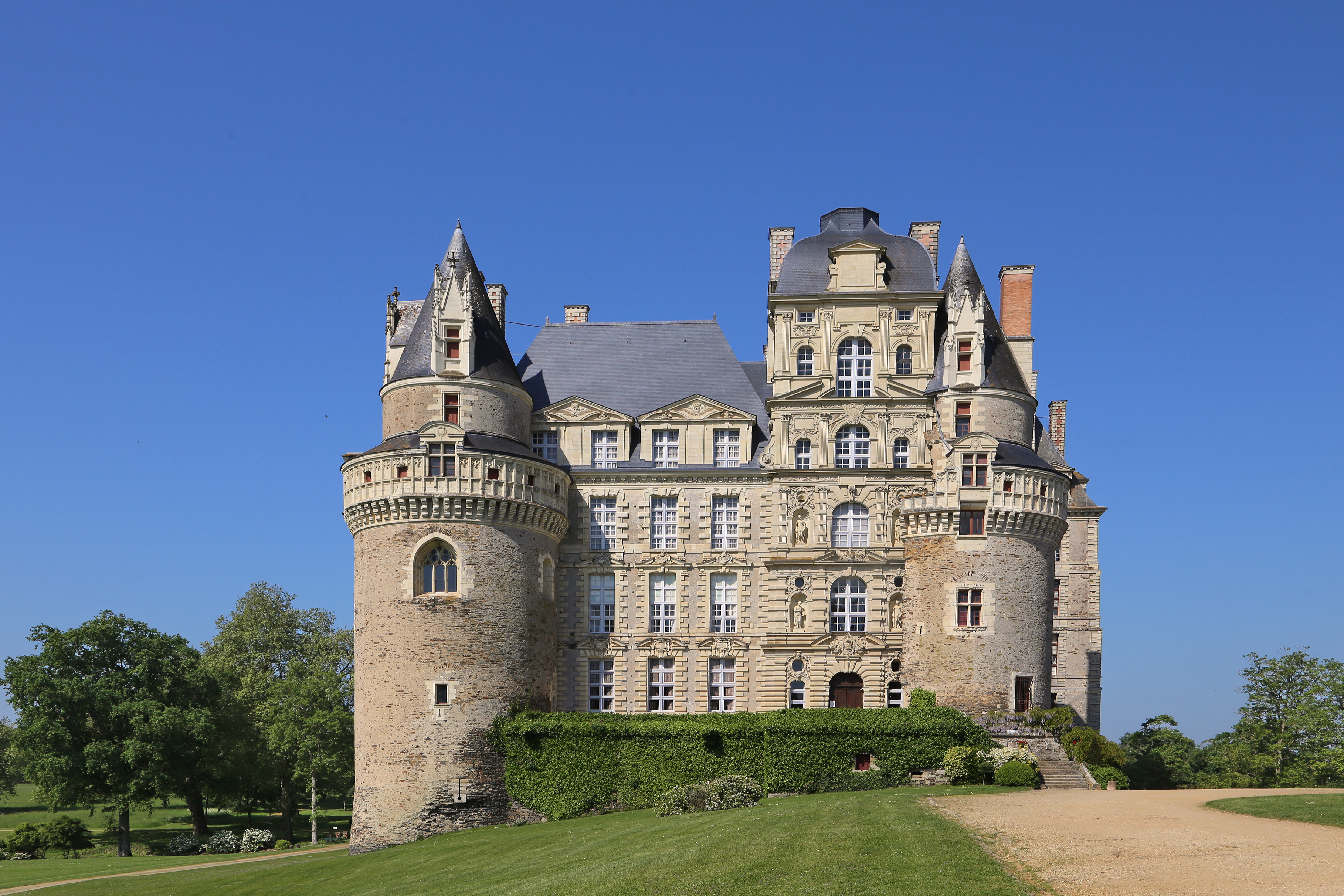 Chateau De Brissac Wikipedia