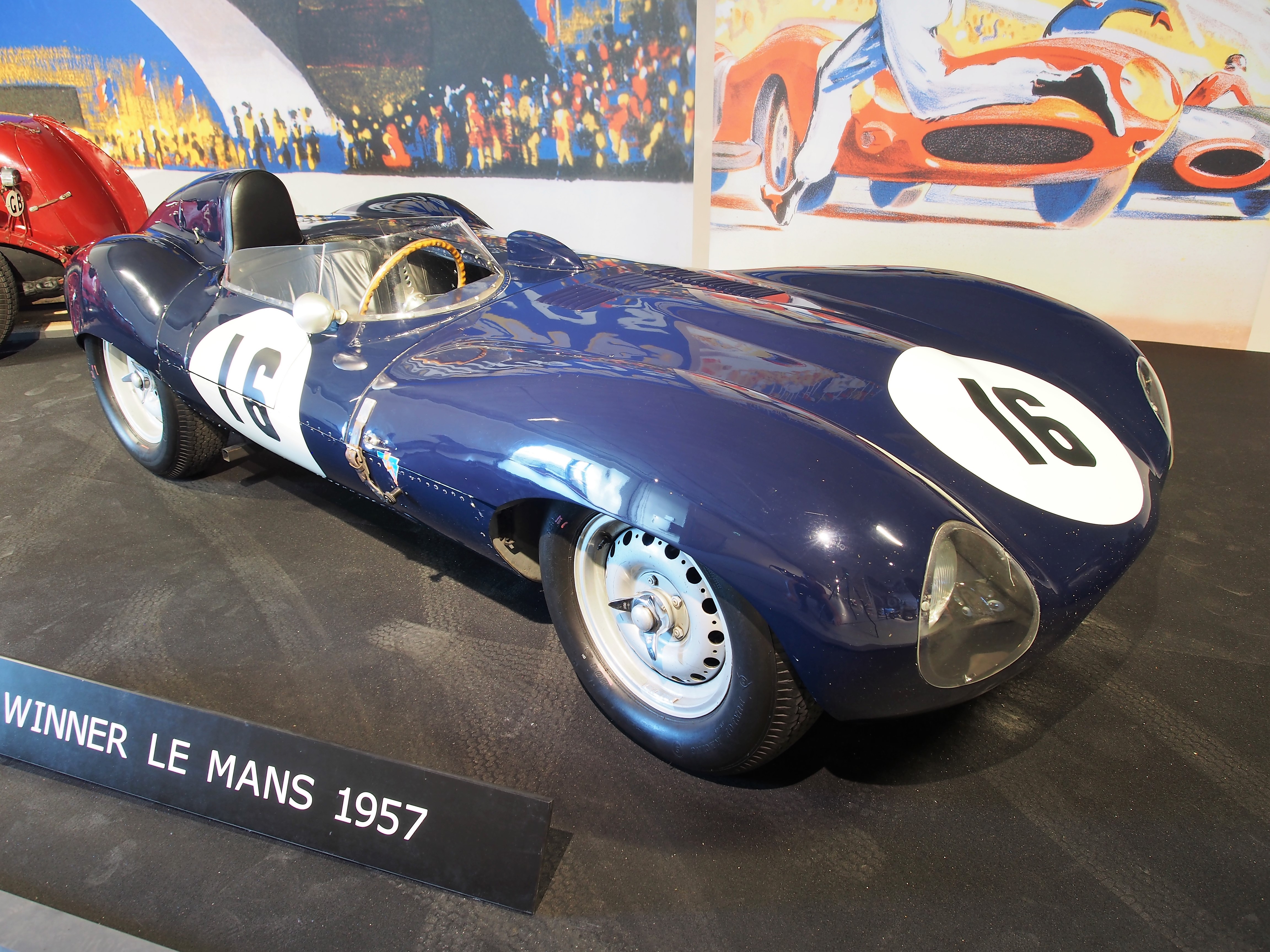 1956 JAGUAR D-TYPE XKD 606,1957 LE MANS WINNER photo 4.JPG