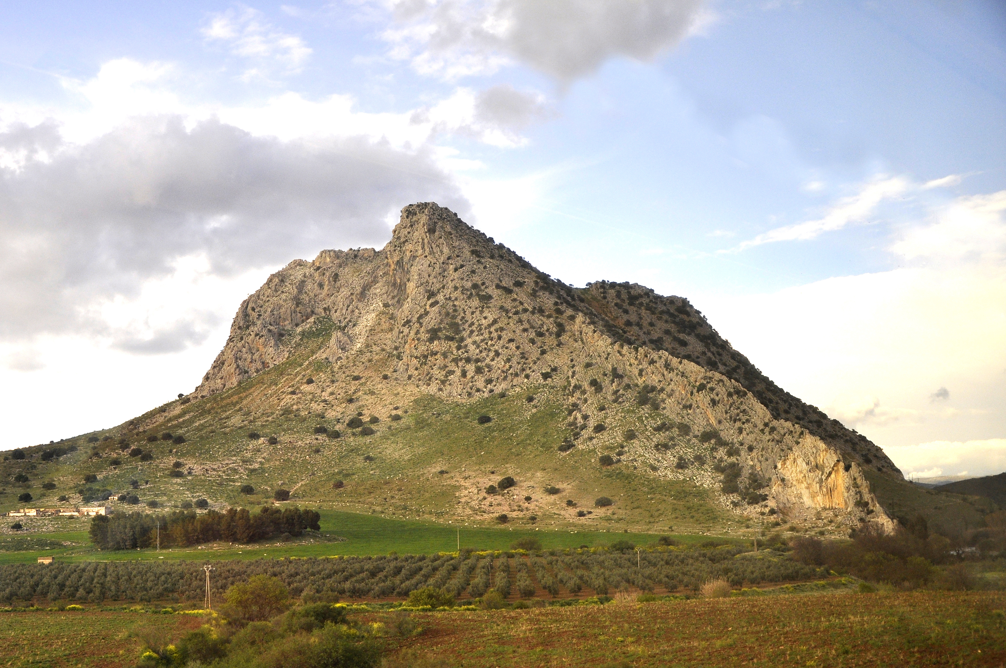 File:Sculpture of Pedro Espinosa in Antequera, Spain.jpg - Wikipedia