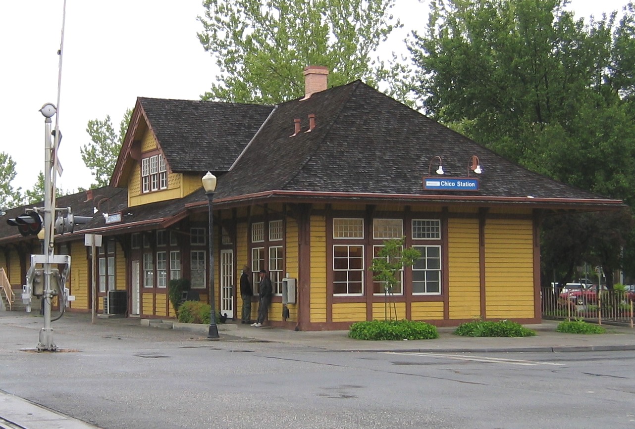 Chico Station. Мартен Чико город. Chico Chico. Chico California.