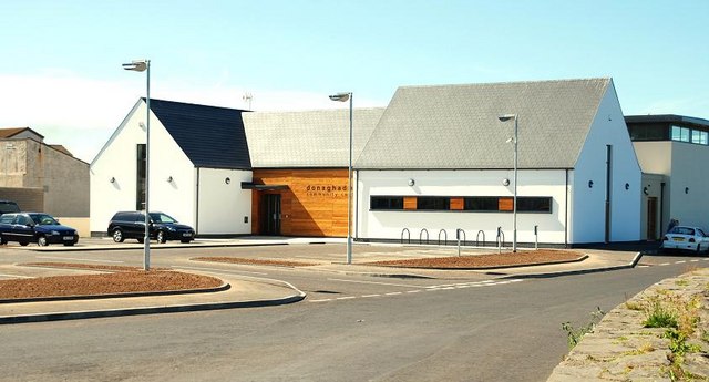 File:Donaghadee Community Centre - geograph.org.uk - 1367832.jpg