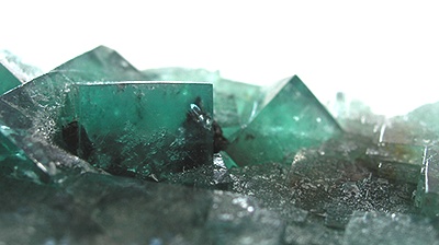 File:Fluorite-t06-207b.jpg