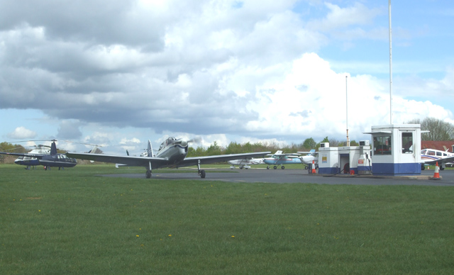 File:Fuel Pumps - geograph.org.uk - 782109.jpg