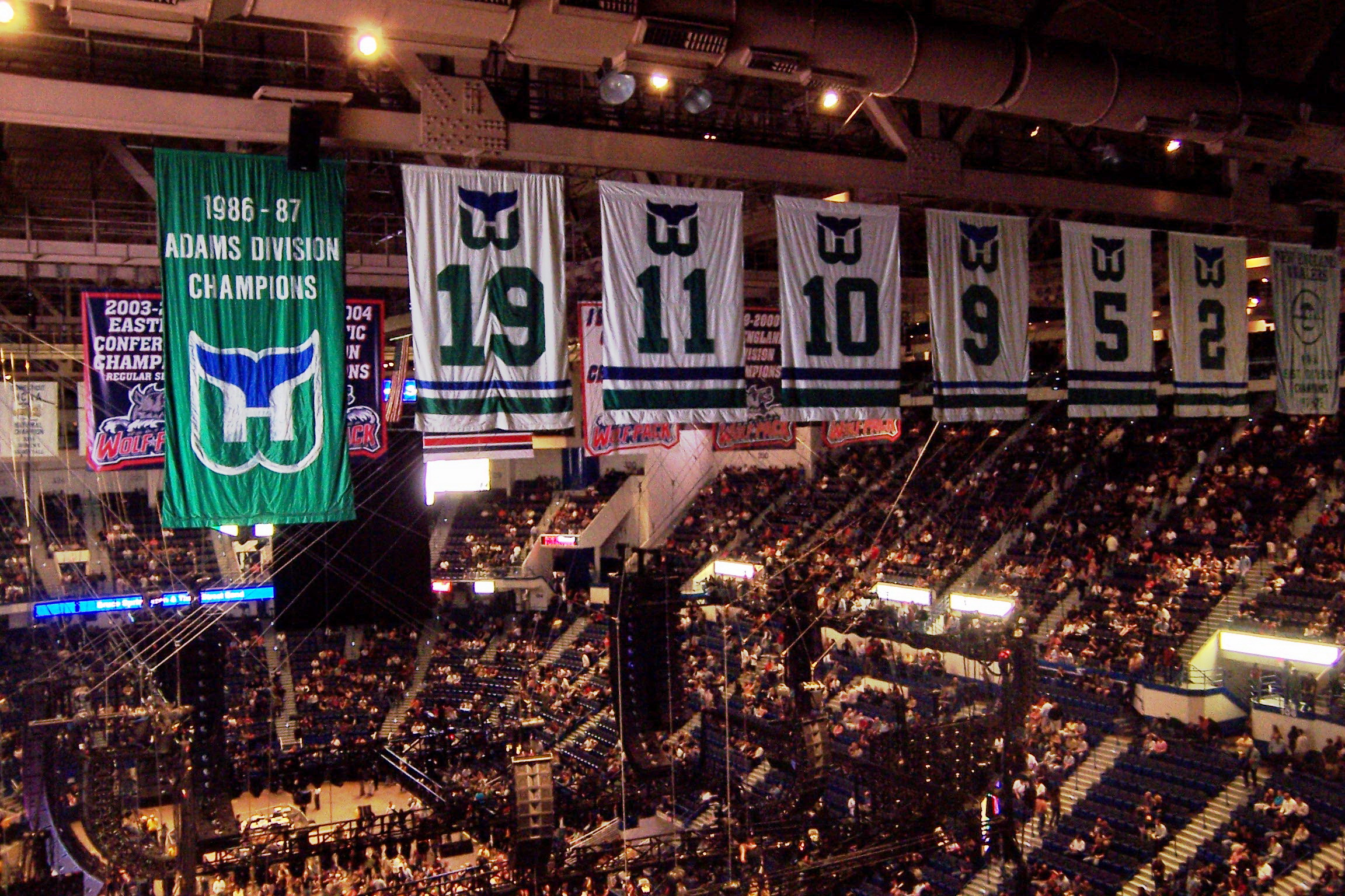 2,073 Hartford Whalers Photos & High Res Pictures - Getty Images